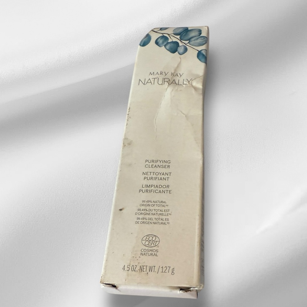 Mary Kay Naturally Purifying Cleanser NIB